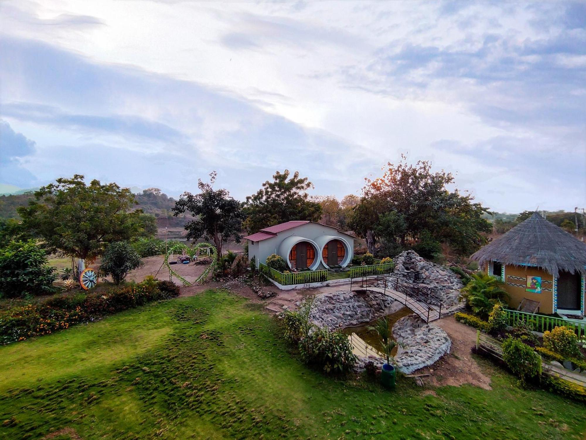 Van Vagdo Resort Rajpipla Dış mekan fotoğraf