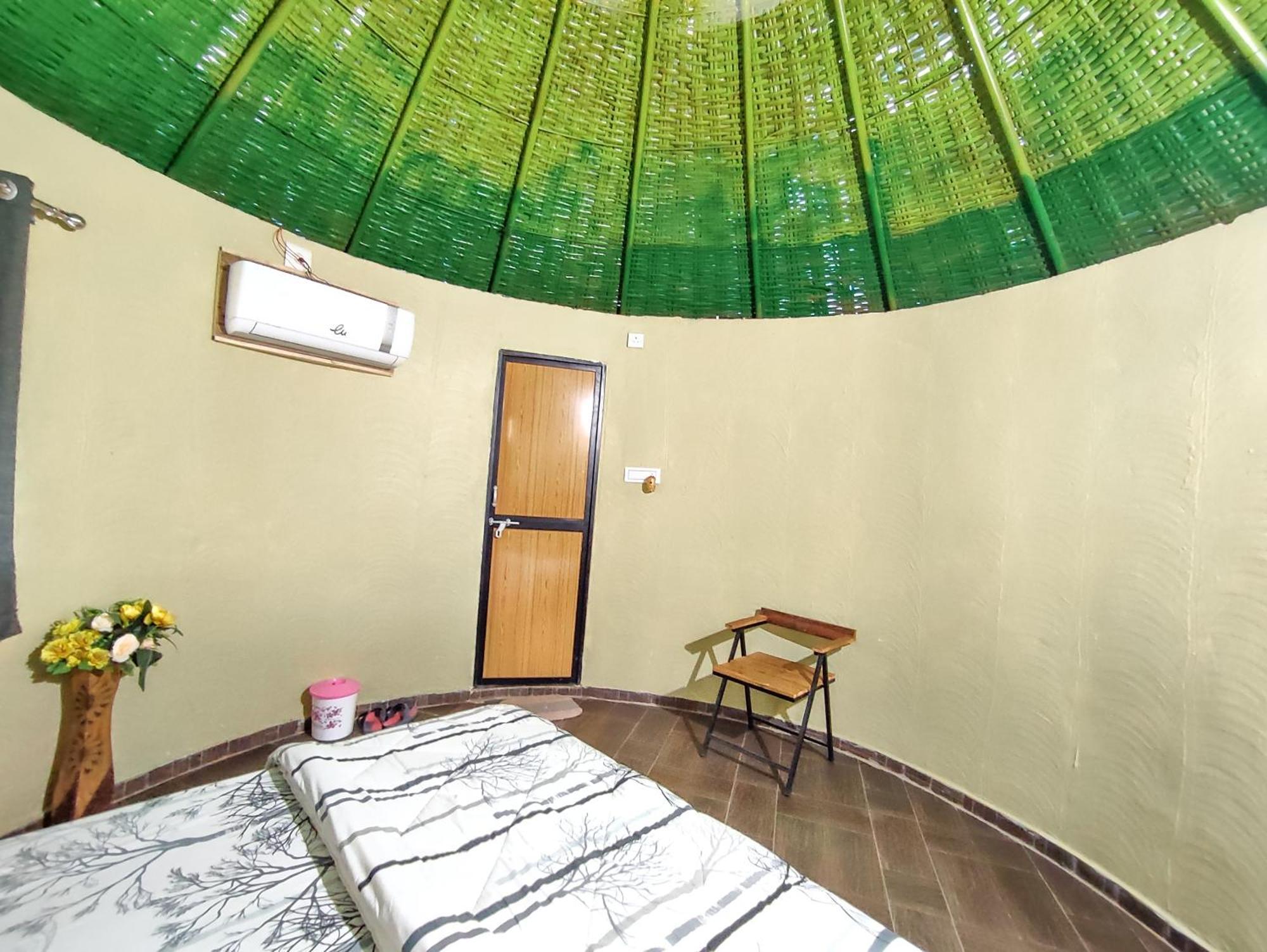Van Vagdo Resort Rajpipla Dış mekan fotoğraf