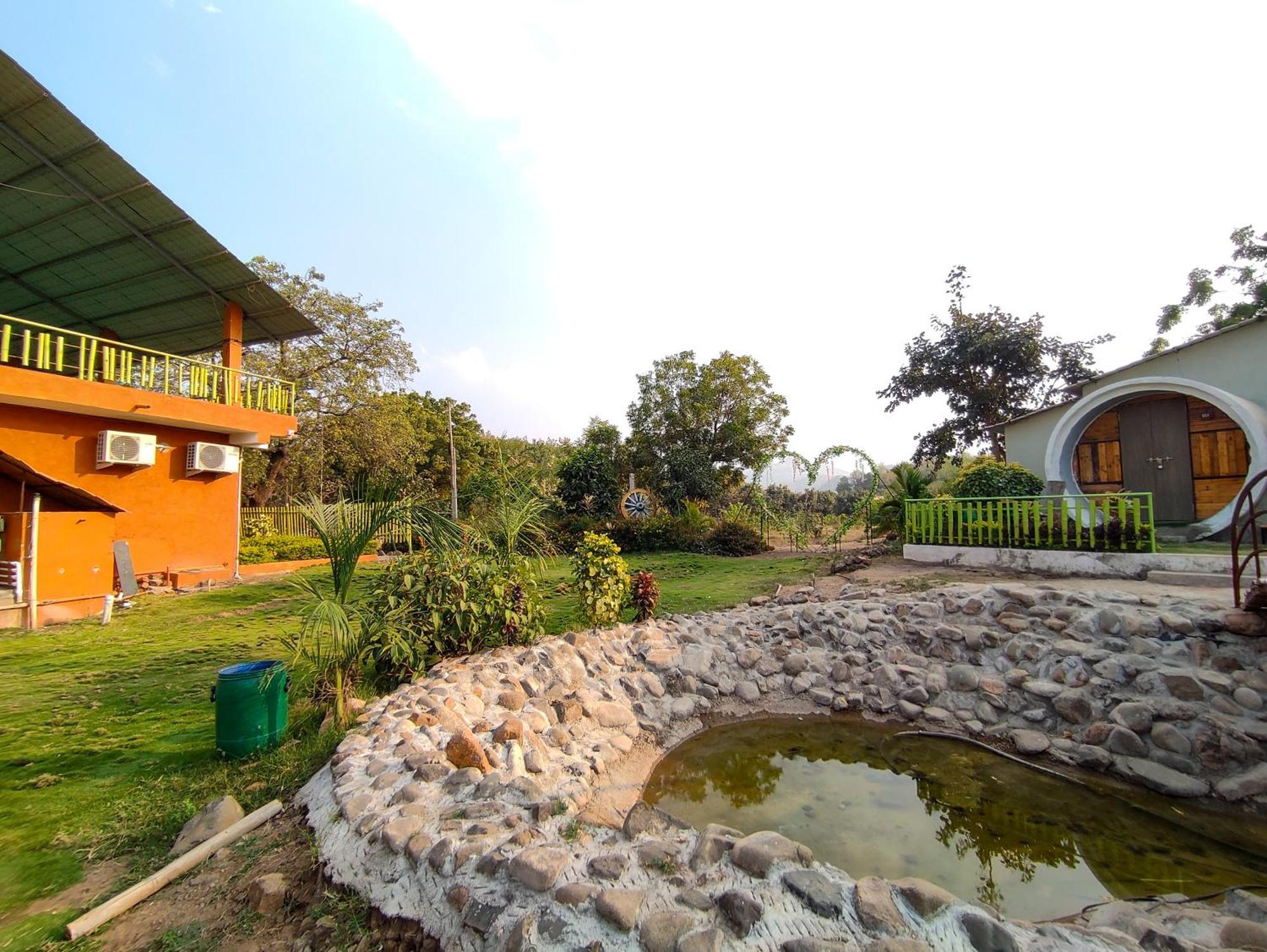 Van Vagdo Resort Rajpipla Dış mekan fotoğraf