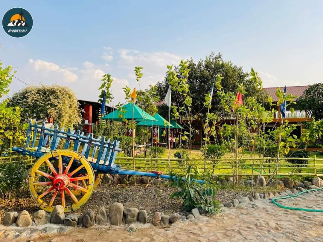 Van Vagdo Resort Rajpipla Dış mekan fotoğraf